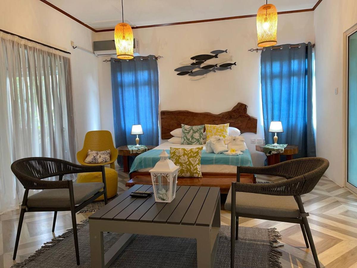 Milles Montagnes Residence Anse Royale Extérieur photo