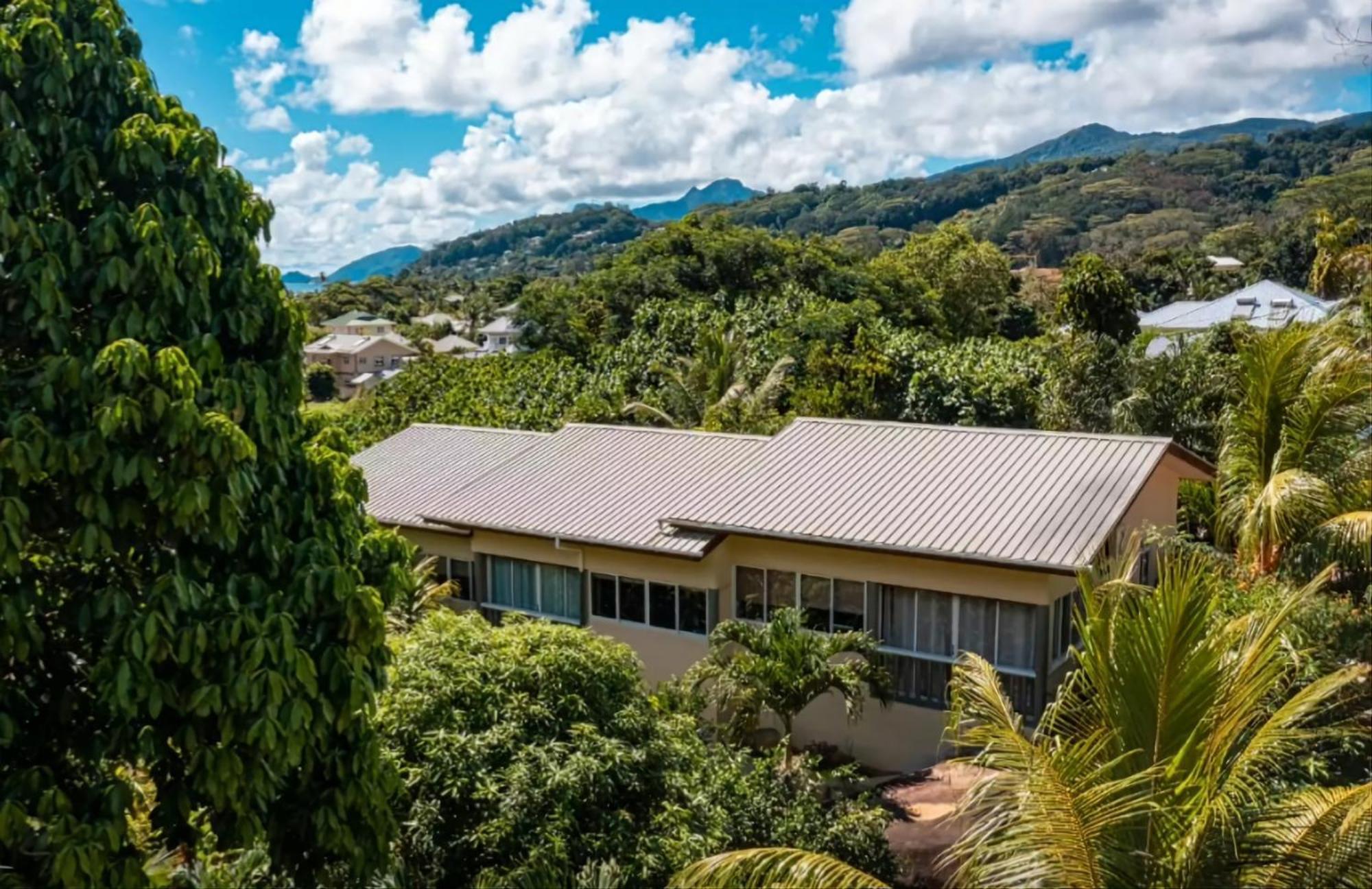 Milles Montagnes Residence Anse Royale Extérieur photo