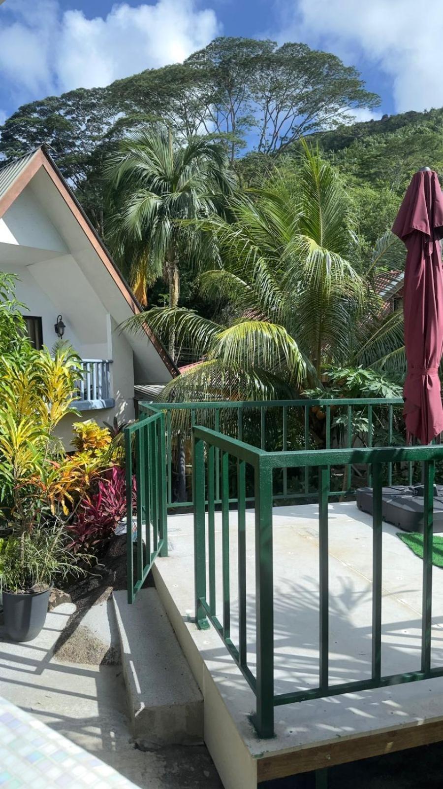 Milles Montagnes Residence Anse Royale Extérieur photo